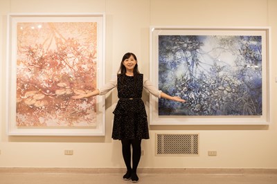 公版-「浮光掠影-林菊珍膠彩創作展」結合水墨表現風格,勾勒出光影瞬變的意境美學