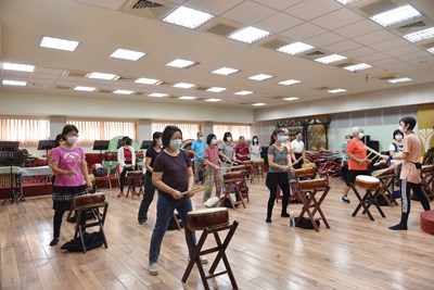 豐原樂齡學習中心推出很多精彩課程,歡迎大家一起來報名