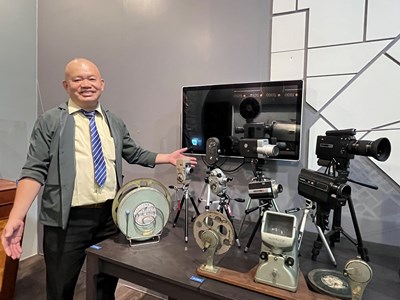 張凌文先生與他的各式電影收藏品