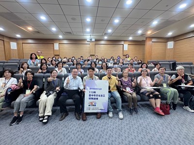 113年臺中市文化志工特殊訓練大合照_0