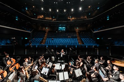 臺灣青年管樂團