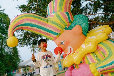 與你頭碰頭幾米意象裝置