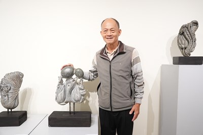 公版-王建益作品《熱鬧一夏》蛙鳴與鴨影交織出自然的熱烈節奏